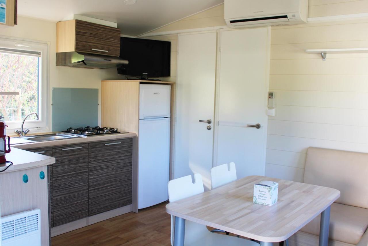Camping Lou Cabasson Bormes-les-Mimosas Esterno foto