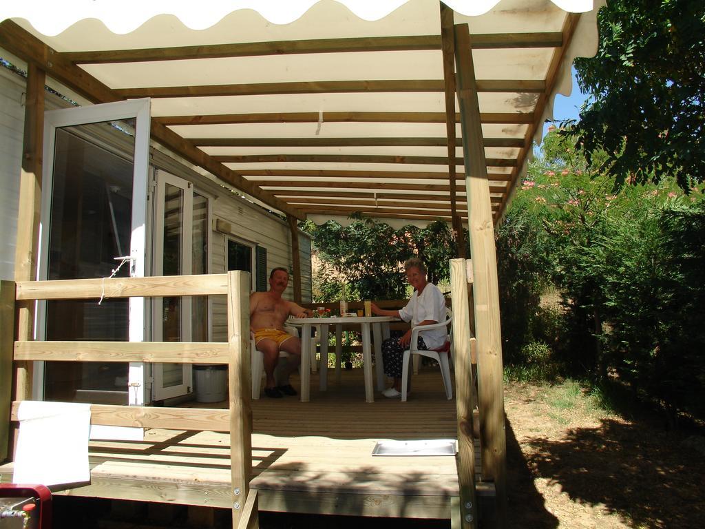 Camping Lou Cabasson Bormes-les-Mimosas Esterno foto